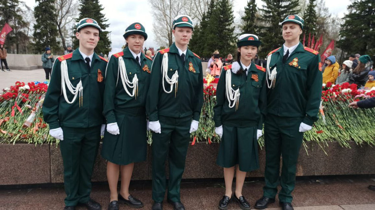 Вахта Памяти 9 мая.